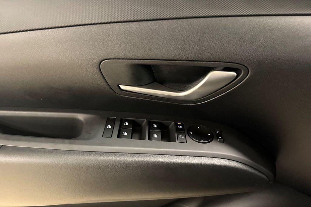 new 2026 Hyundai TUCSON Hybrid car, priced at $31,610