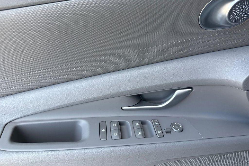 new 2025 Hyundai ELANTRA HEV car, priced at $22,740