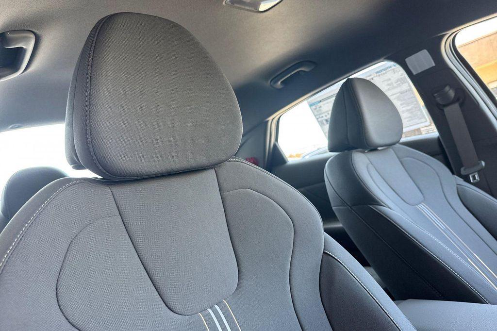 new 2025 Hyundai ELANTRA HEV car, priced at $22,740