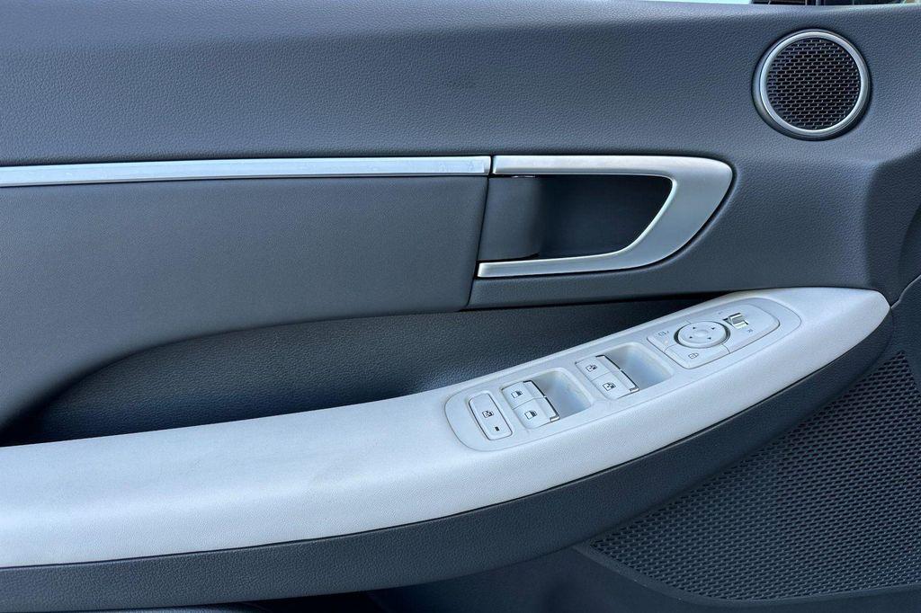 new 2025 Hyundai Sonata car, priced at $29,170