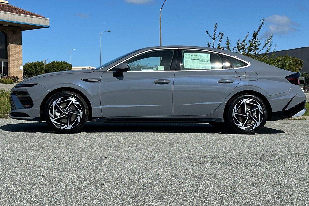 new 2025 Hyundai Sonata car, priced at $29,170