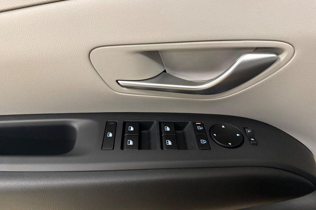 new 2026 Hyundai TUCSON Hybrid car, priced at $32,175