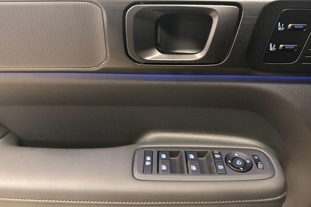 new 2025 Hyundai SANTA FE HEV car, priced at $44,150