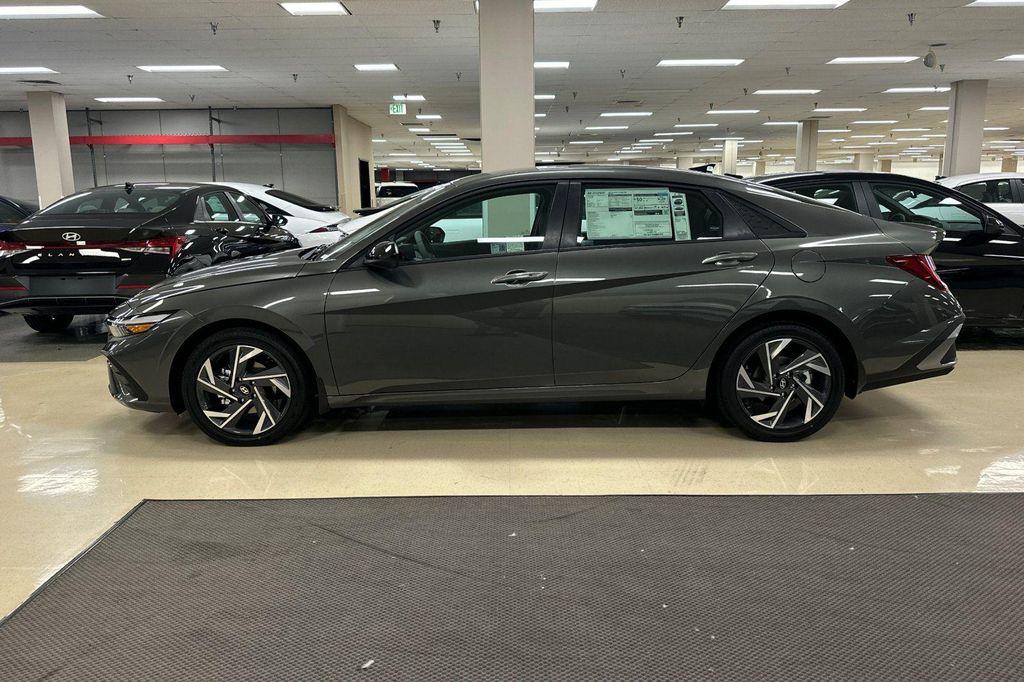 new 2025 Hyundai ELANTRA HEV car, priced at $24,185