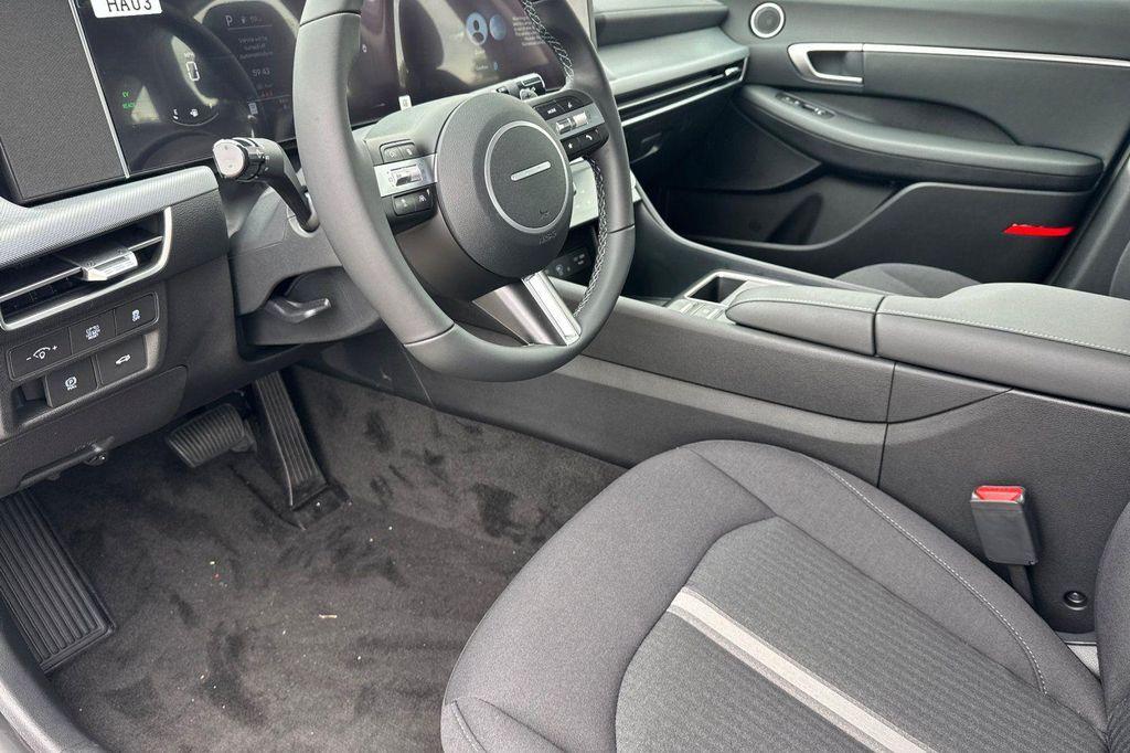 new 2026 Hyundai Sonata Hybrid car, priced at $33,285