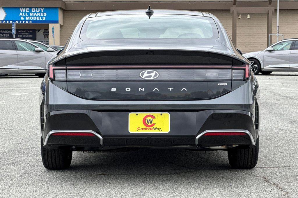 new 2026 Hyundai Sonata Hybrid car, priced at $33,285