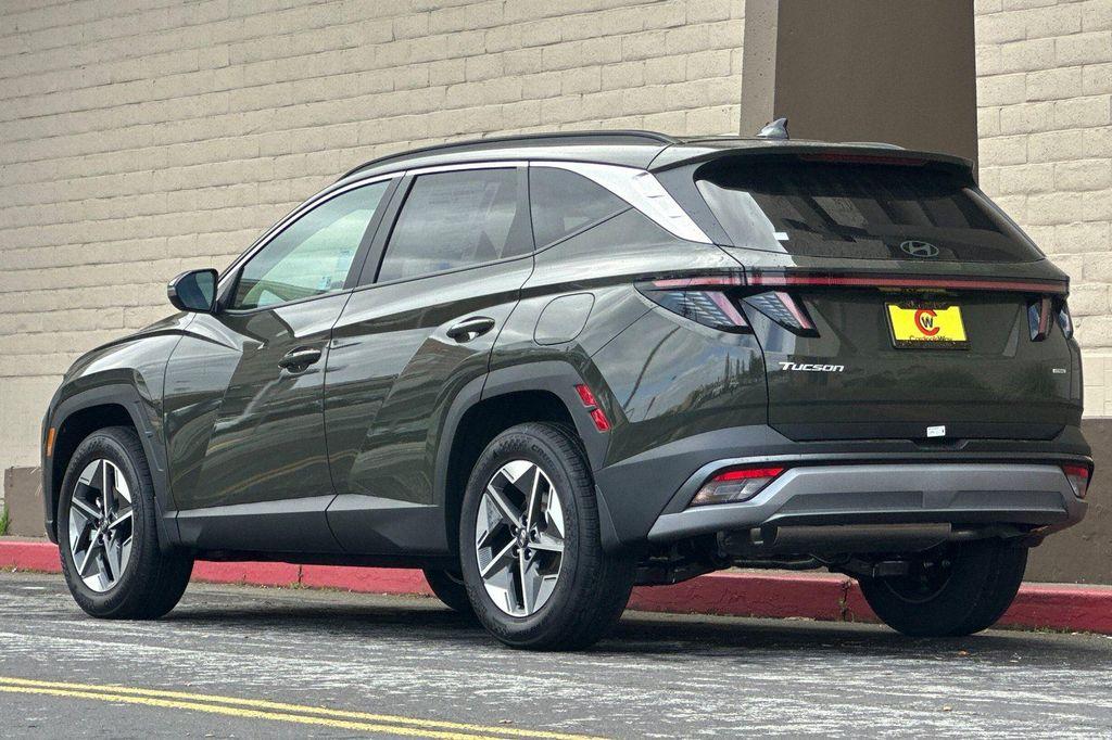 new 2025 Hyundai Tucson car, priced at $31,045
