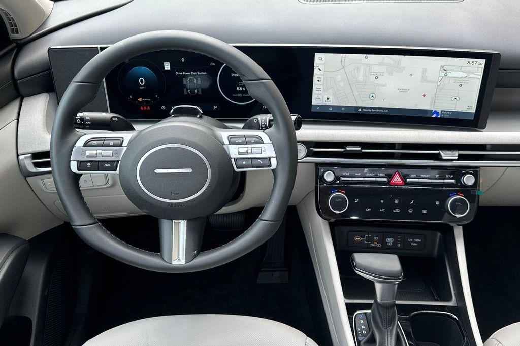 new 2025 Hyundai Tucson car, priced at $31,045