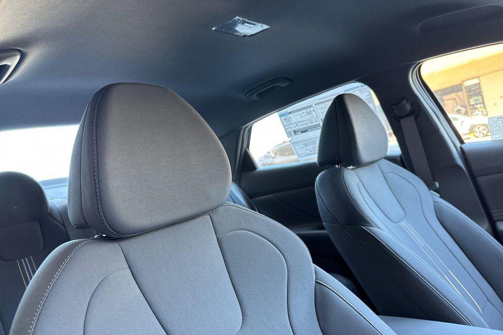 new 2025 Hyundai ELANTRA HEV car, priced at $24,195