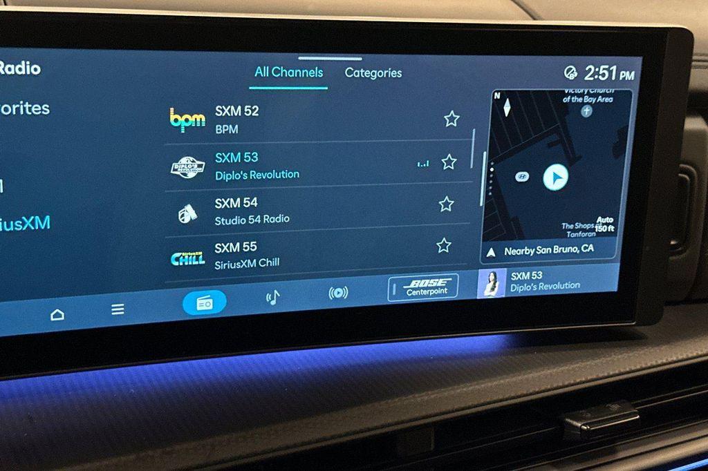 new 2025 Hyundai SANTA FE HEV car, priced at $43,614