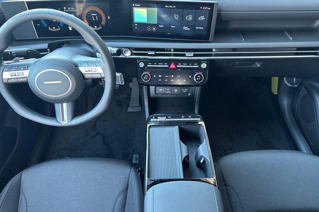 new 2026 Hyundai TUCSON Hybrid car, priced at $31,645