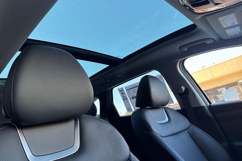 new 2025 Hyundai TUCSON Plug-In Hybrid car, priced at $46,240