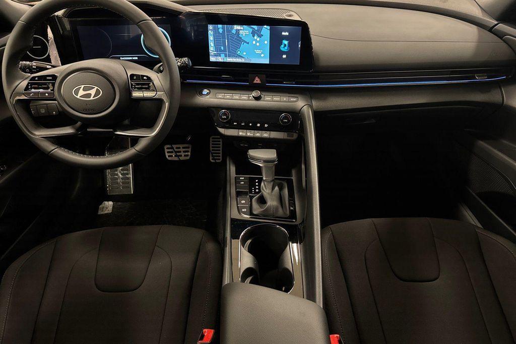 new 2025 Hyundai ELANTRA HEV car, priced at $24,685