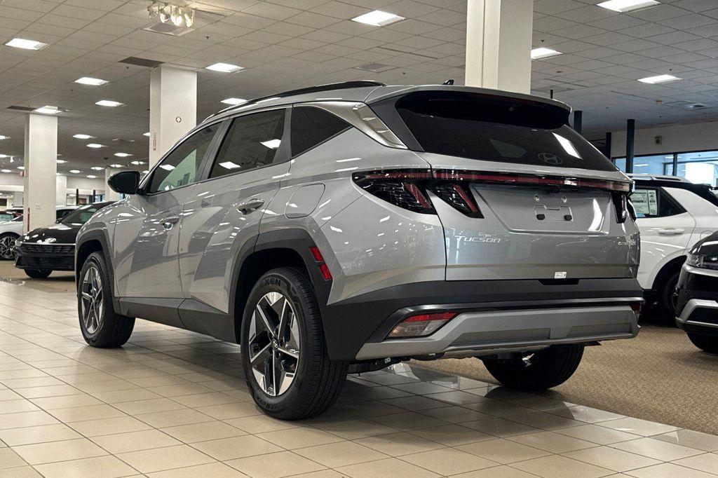new 2025 Hyundai TUCSON Hybrid car, priced at $32,480