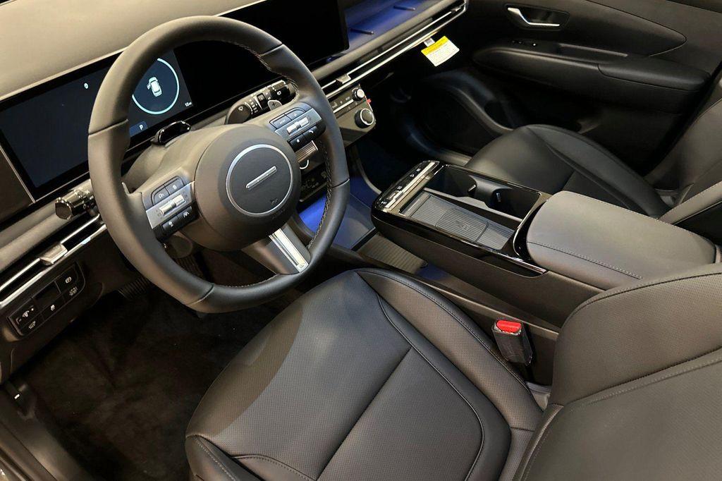 new 2025 Hyundai TUCSON Hybrid car, priced at $32,115