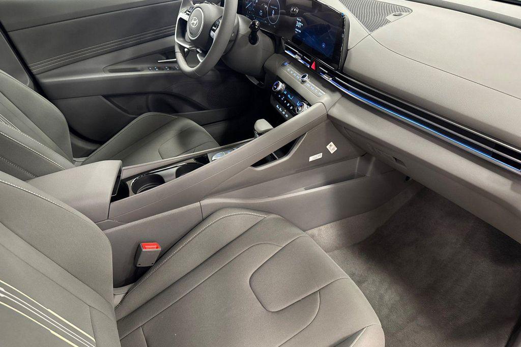 new 2025 Hyundai ELANTRA HEV car, priced at $24,280