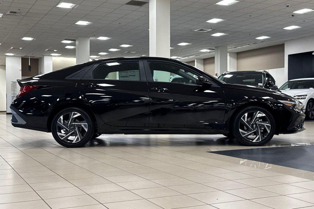 new 2025 Hyundai ELANTRA HEV car, priced at $24,280