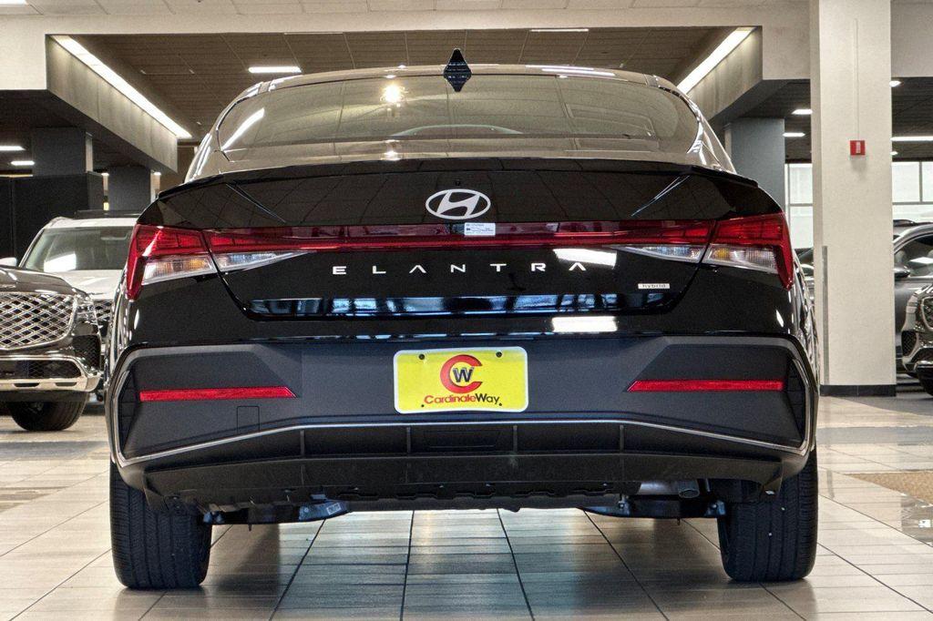 new 2025 Hyundai ELANTRA HEV car, priced at $24,280