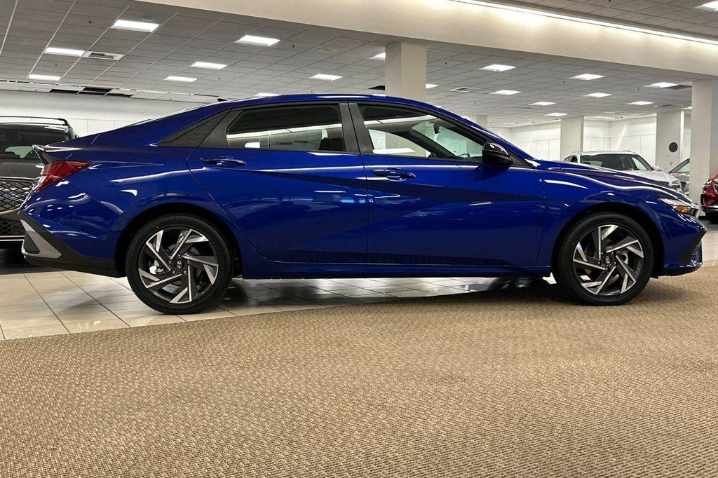 new 2025 Hyundai ELANTRA HEV car, priced at $24,100