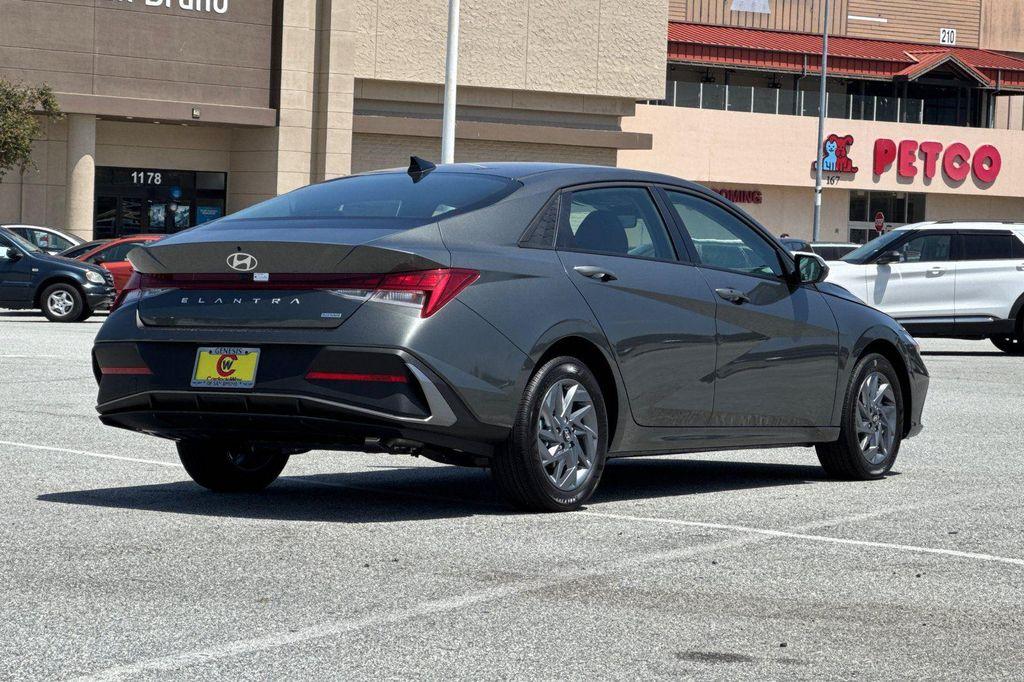 new 2025 Hyundai ELANTRA HEV car, priced at $22,730