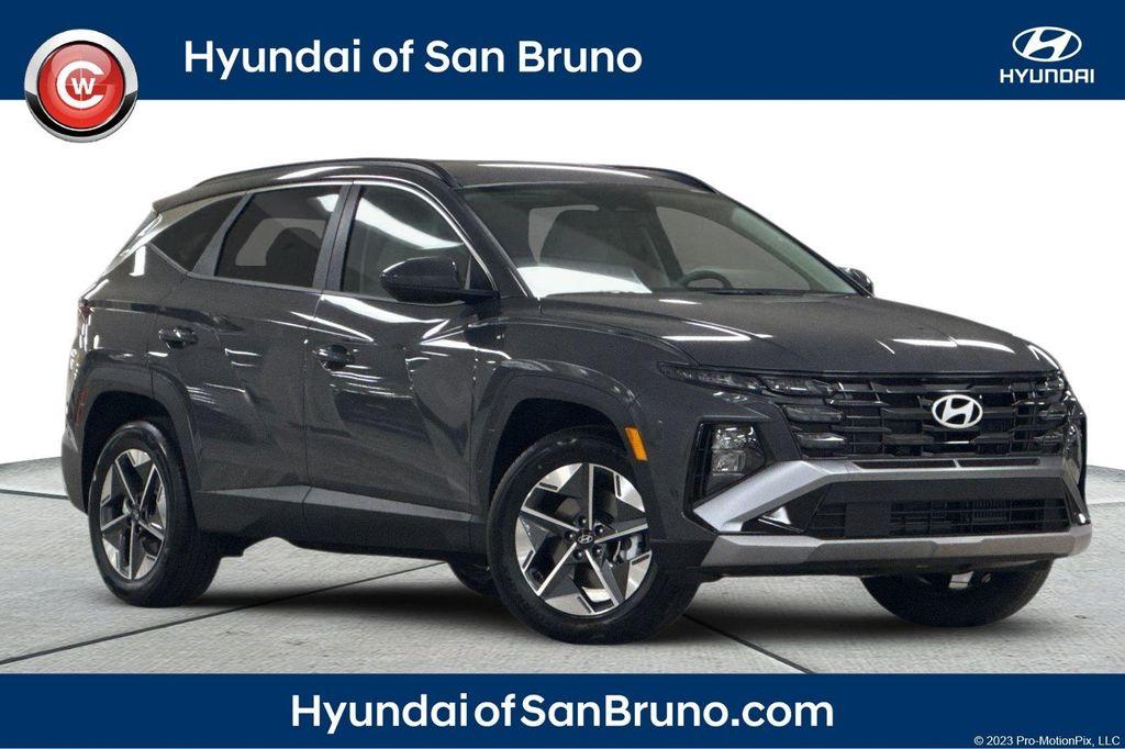 new 2026 Hyundai TUCSON Hybrid car, priced at $31,675