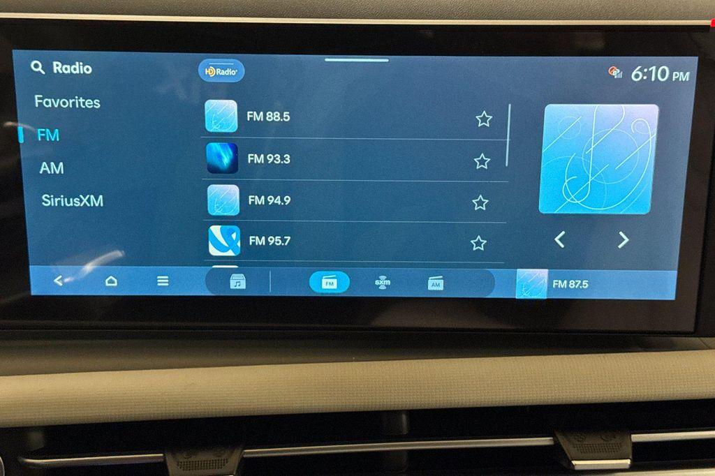 new 2026 Hyundai TUCSON Hybrid car, priced at $31,675