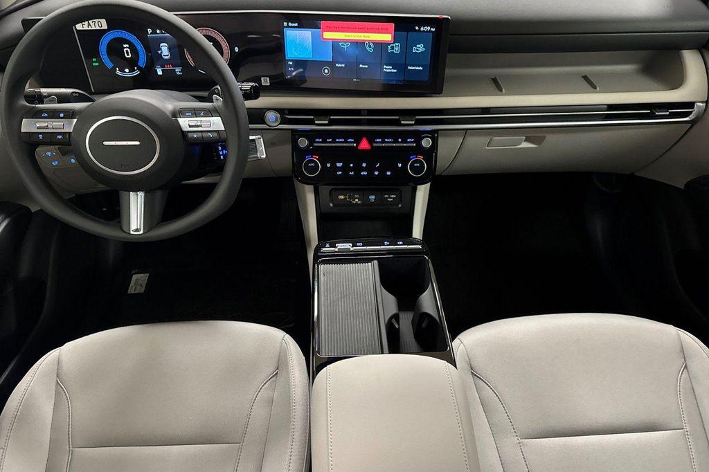 new 2026 Hyundai TUCSON Hybrid car, priced at $31,675