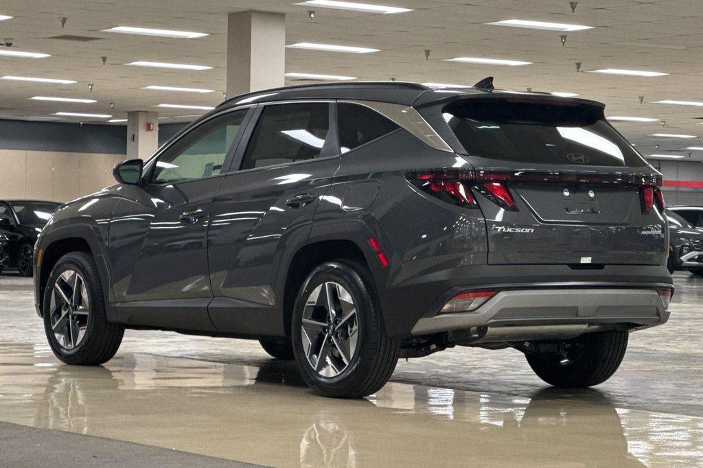 new 2026 Hyundai TUCSON Hybrid car, priced at $31,675
