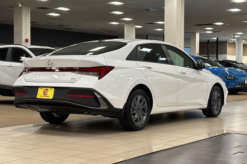 new 2025 Hyundai ELANTRA HEV car, priced at $23,210
