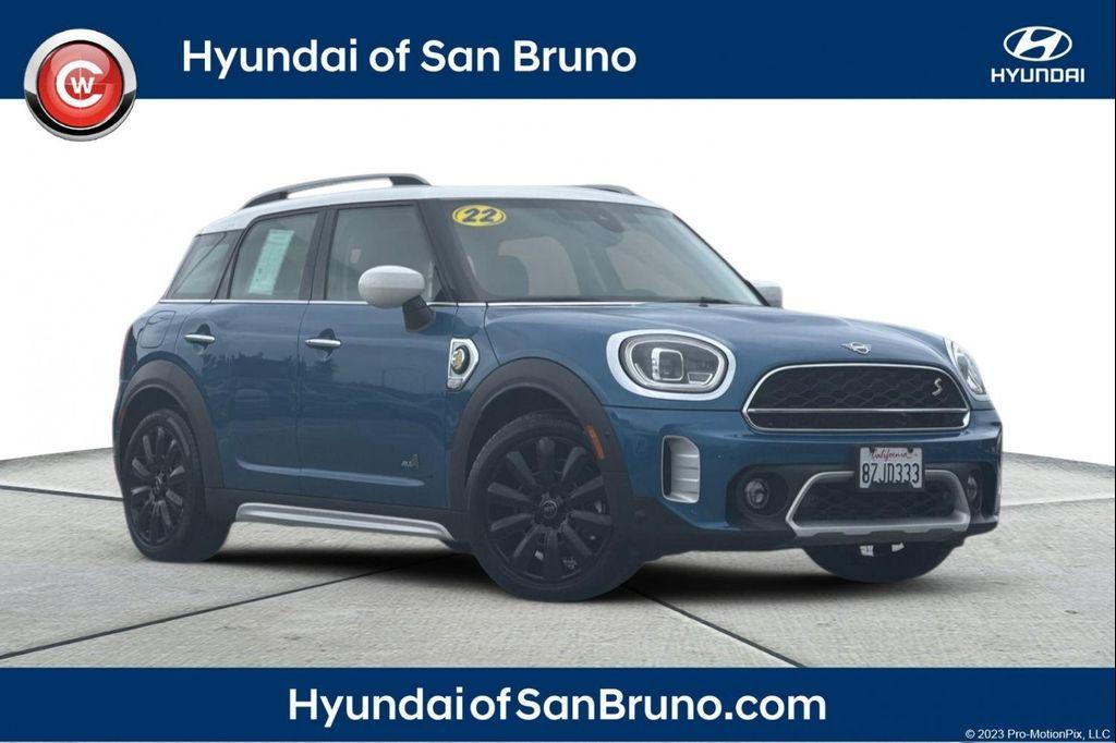 used 2022 MINI SE Countryman car, priced at $30,495