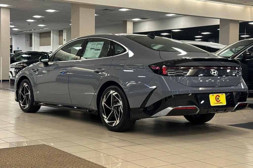 new 2025 Hyundai Sonata car, priced at $29,095
