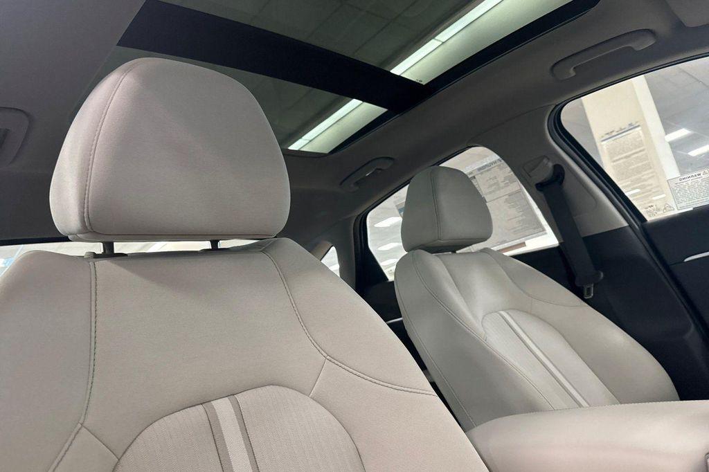 new 2025 Hyundai Sonata car, priced at $29,095