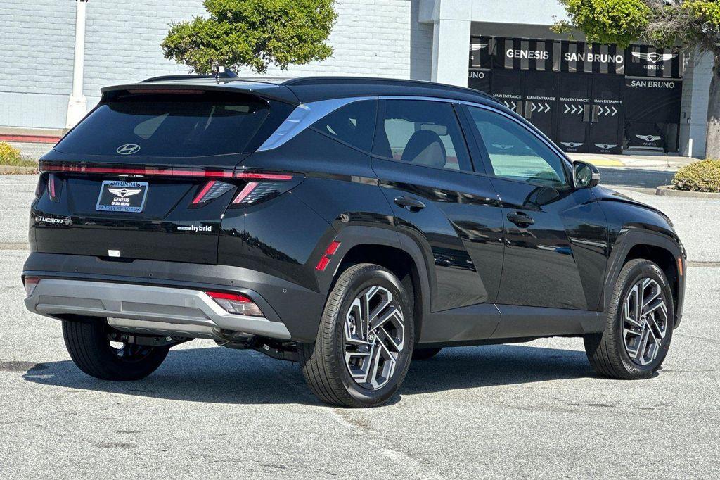 new 2025 Hyundai TUCSON Hybrid car, priced at $37,640