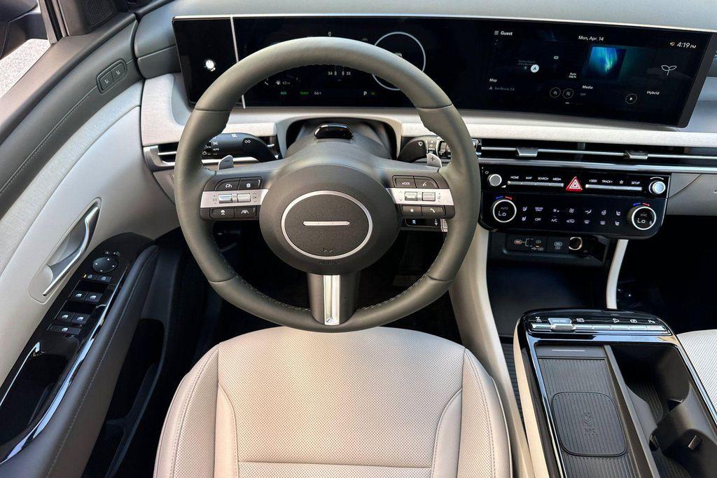 new 2025 Hyundai TUCSON Hybrid car, priced at $37,640