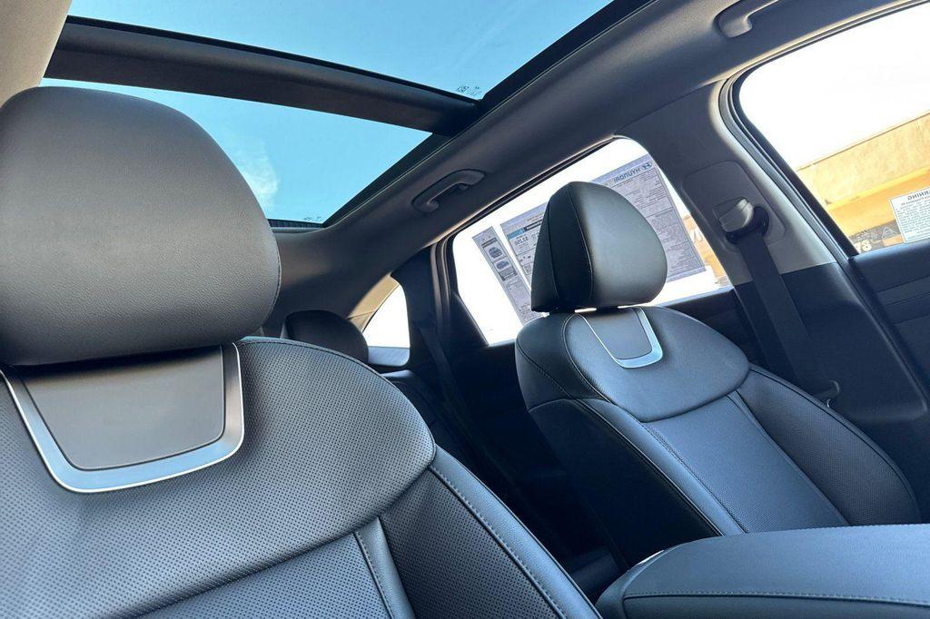 new 2025 Hyundai TUCSON Plug-In Hybrid car, priced at $46,240