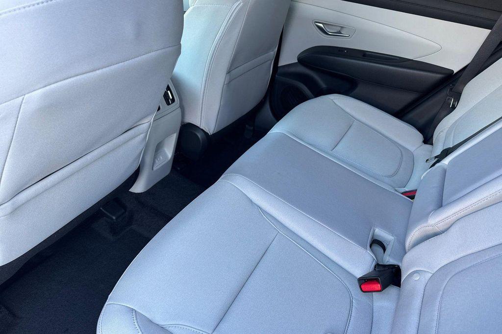 new 2026 Hyundai TUCSON Hybrid car, priced at $31,610