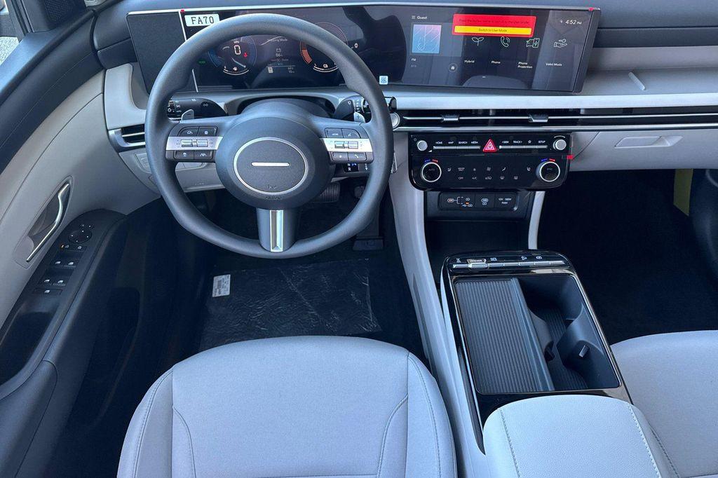 new 2026 Hyundai TUCSON Hybrid car, priced at $31,610