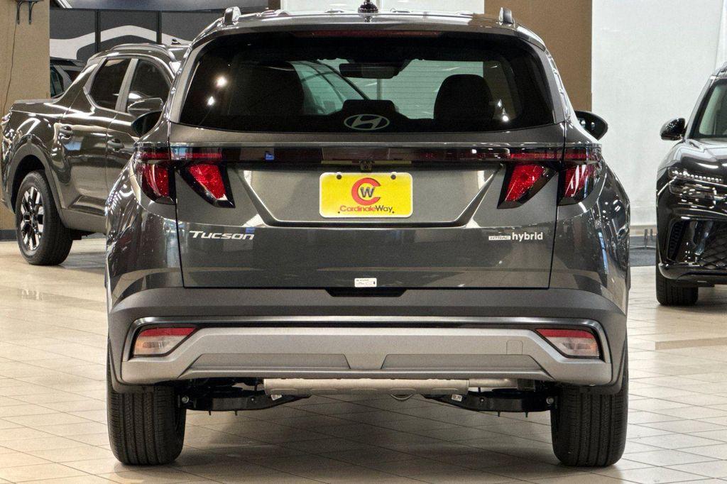 new 2026 Hyundai TUCSON Hybrid car, priced at $31,475