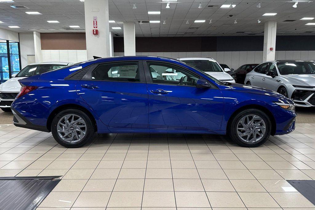 new 2025 Hyundai ELANTRA HEV car, priced at $22,740