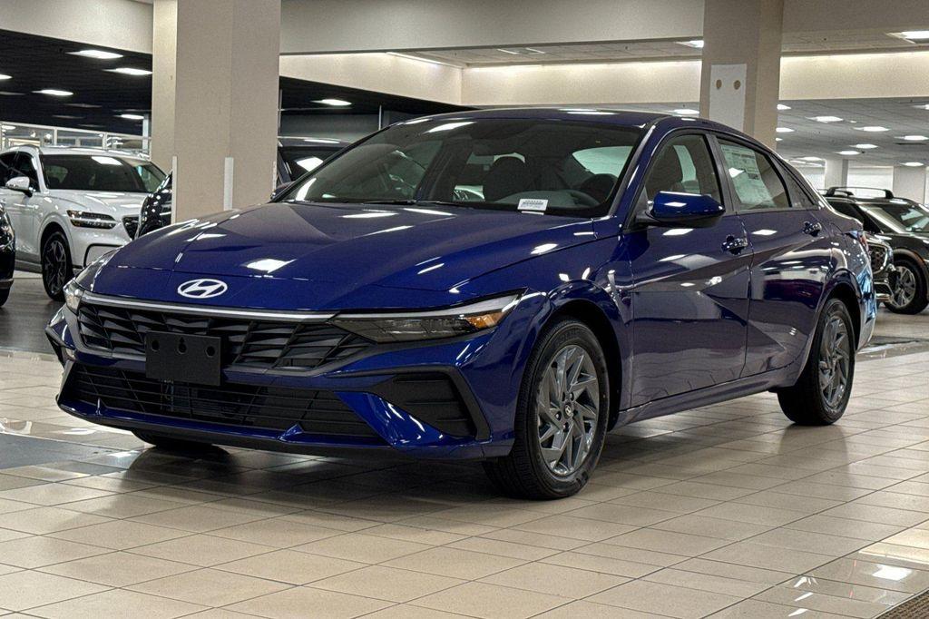 new 2025 Hyundai ELANTRA HEV car, priced at $22,740