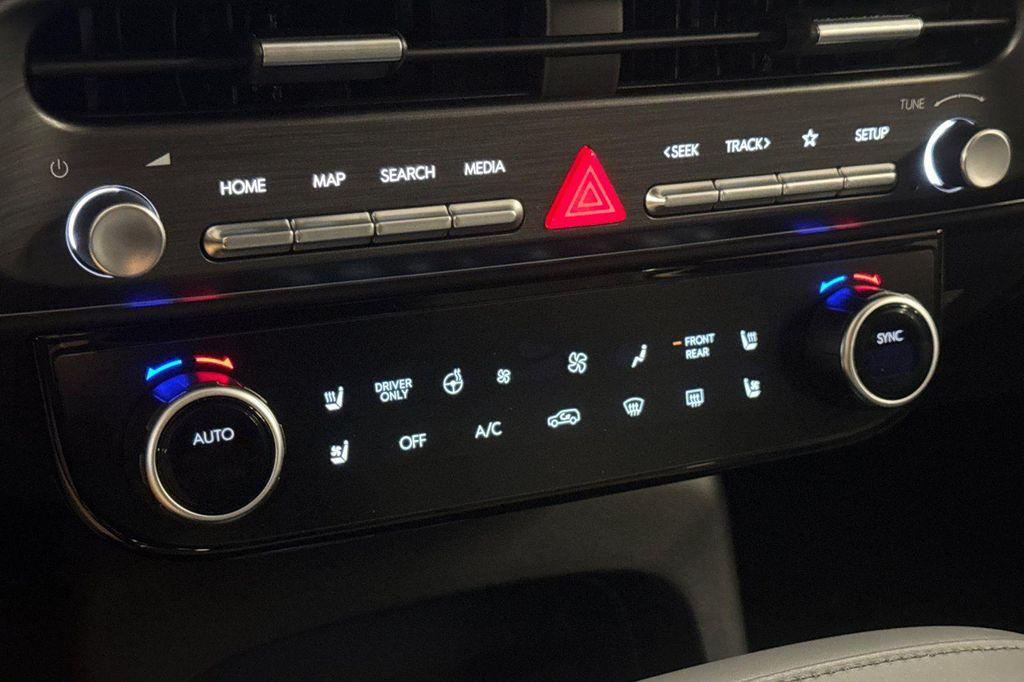 new 2026 Hyundai Palisade Hybrid car, priced at $60,805