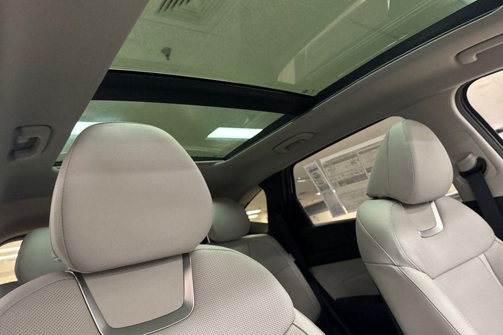 new 2026 Hyundai TUCSON Hybrid car, priced at $40,510