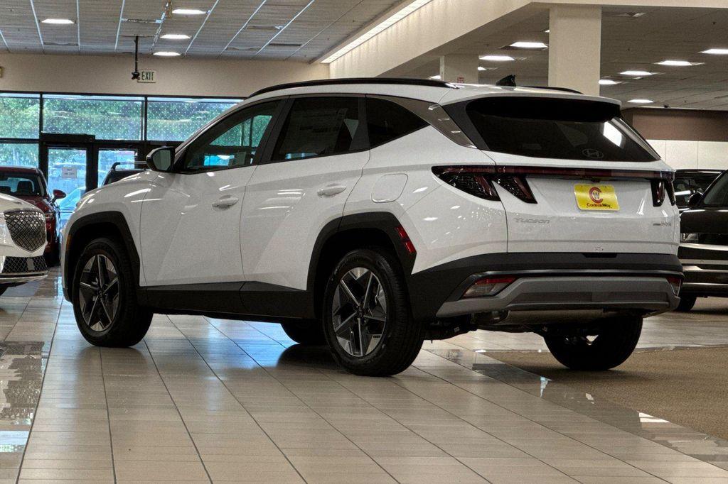 new 2025 Hyundai TUCSON Hybrid car, priced at $33,380