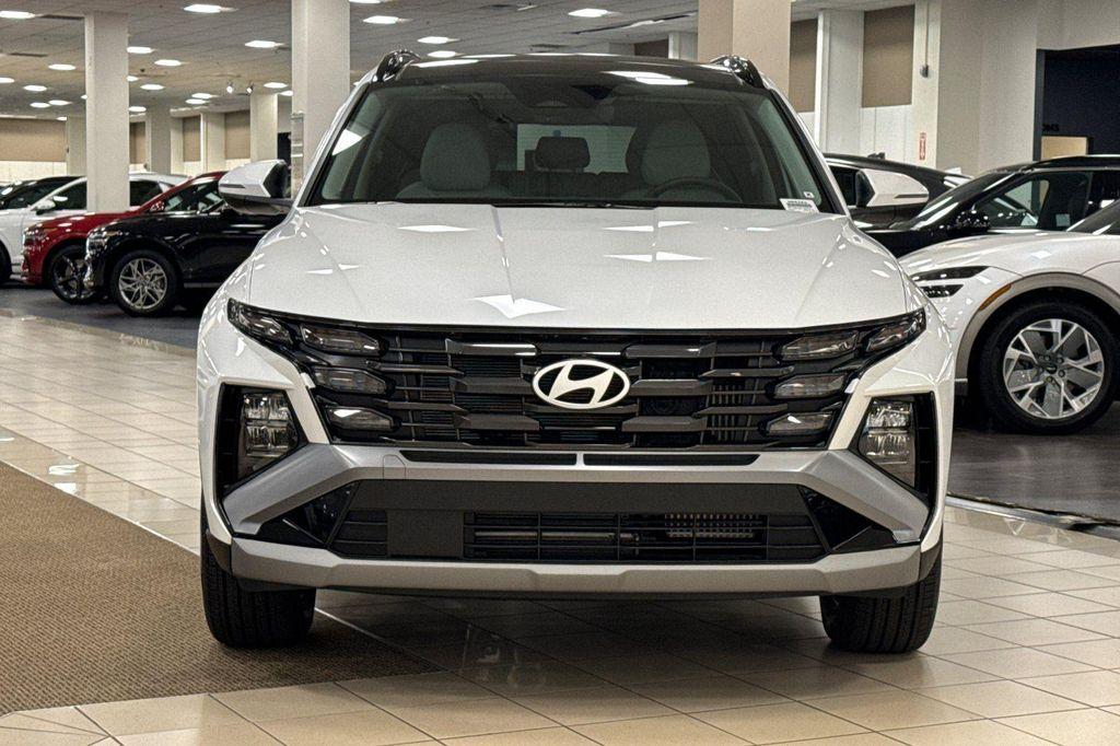 new 2025 Hyundai TUCSON Hybrid car, priced at $33,380