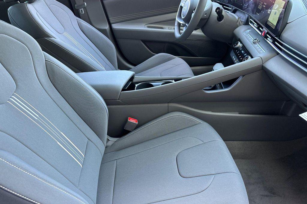 new 2025 Hyundai ELANTRA HEV car, priced at $24,265