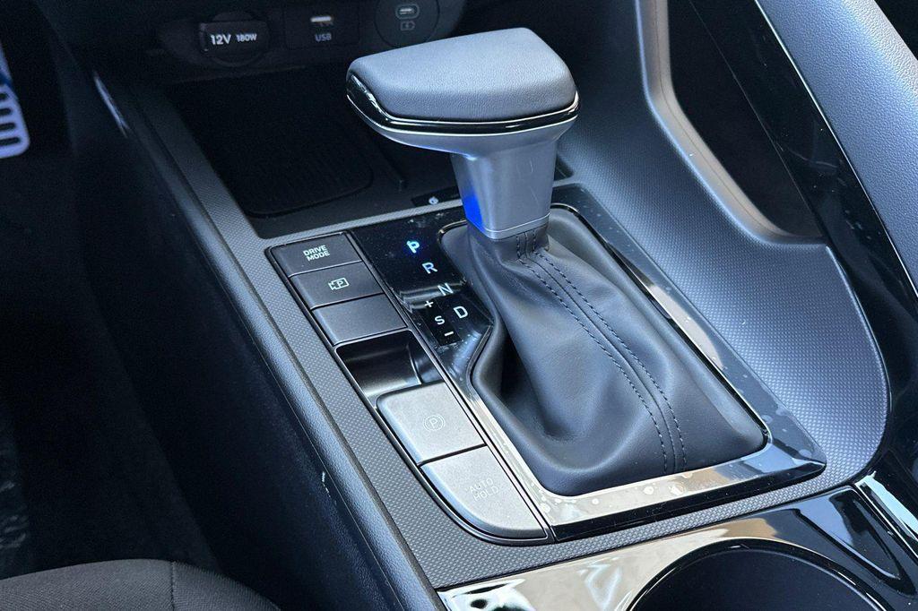 new 2025 Hyundai ELANTRA HEV car, priced at $24,375