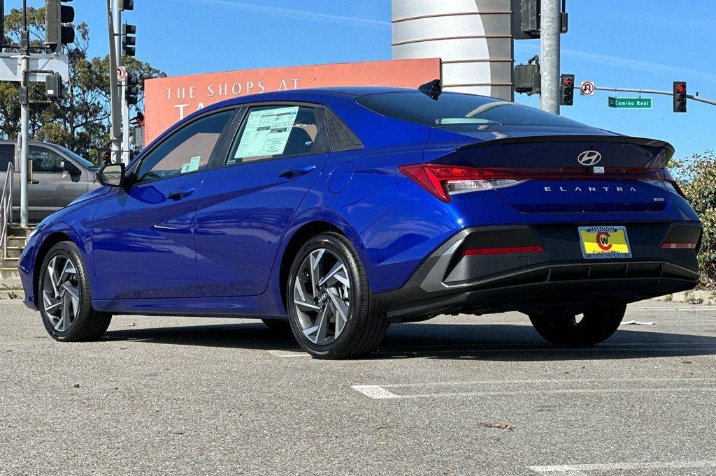 new 2025 Hyundai ELANTRA HEV car, priced at $24,375
