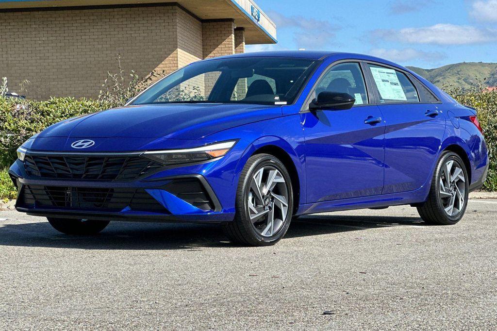 new 2025 Hyundai ELANTRA HEV car, priced at $24,375