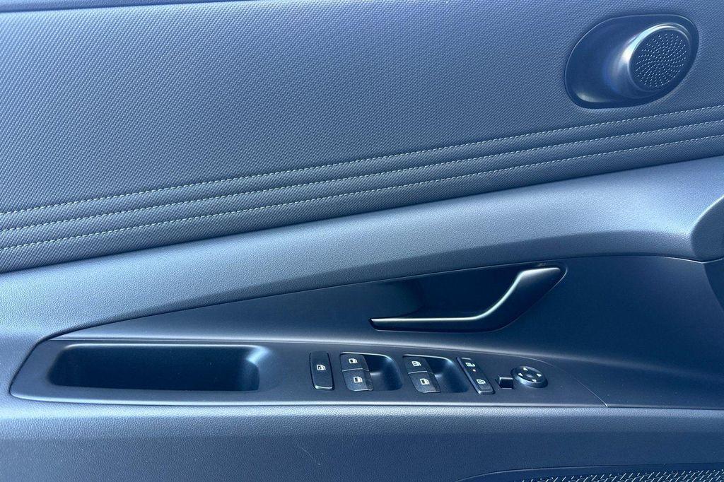 new 2025 Hyundai ELANTRA HEV car, priced at $24,375