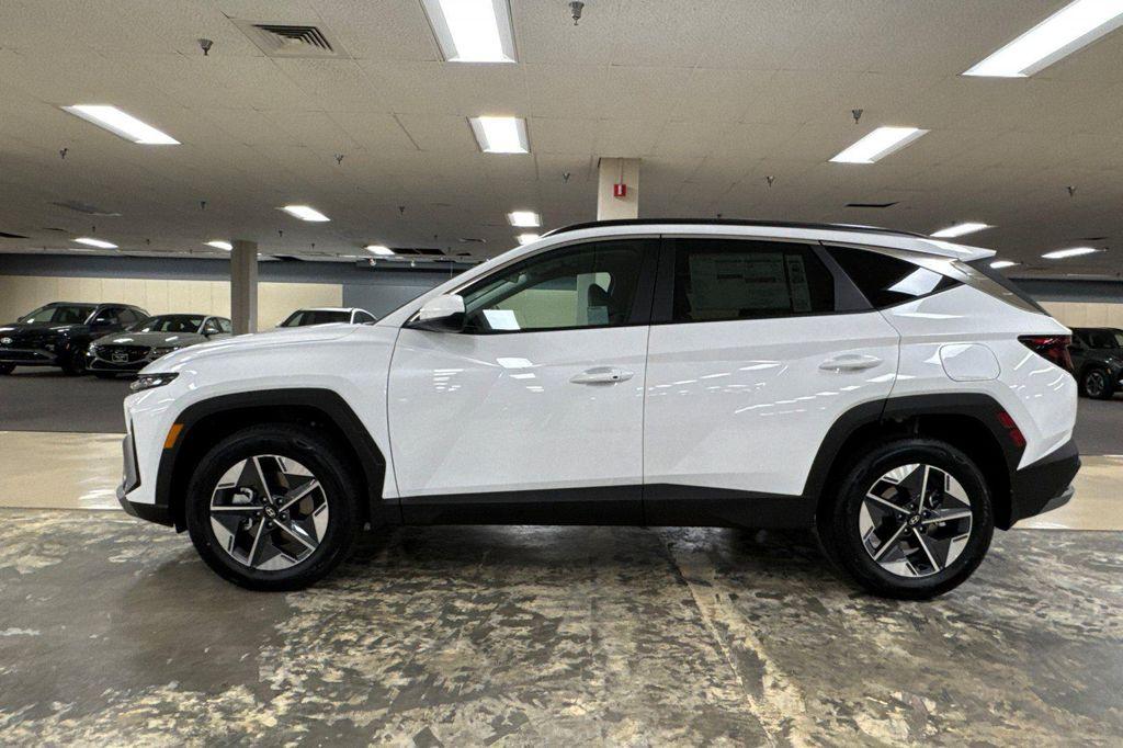 new 2026 Hyundai TUCSON Hybrid car, priced at $32,145